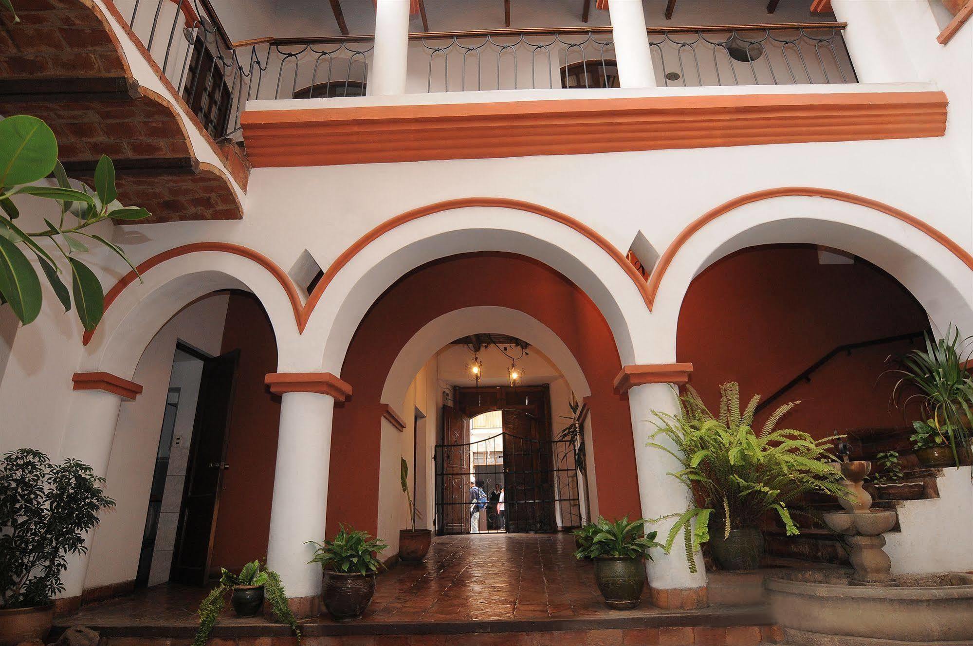 Hostal Recoleta Sur Sucre Exteriér fotografie